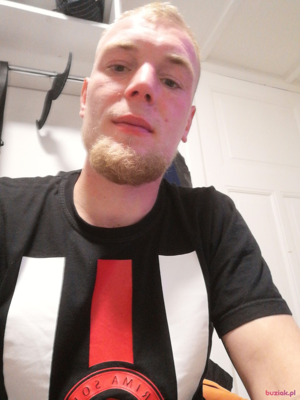 Mike, Male, 31, Holandia: 1