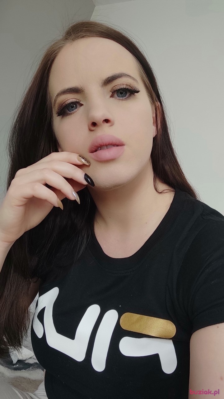 Patrycja, Kobieta, 33, Wakefield, Wielka Brytania: 1