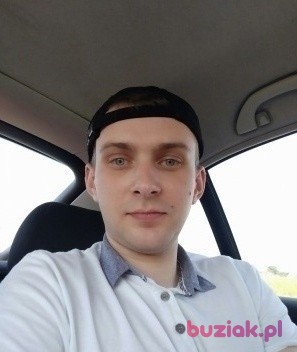 Konrad , Male, 32, Piaski, Polska: 1