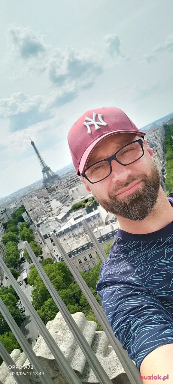 Jarek, Male, 49, Wielka Brytania: 1