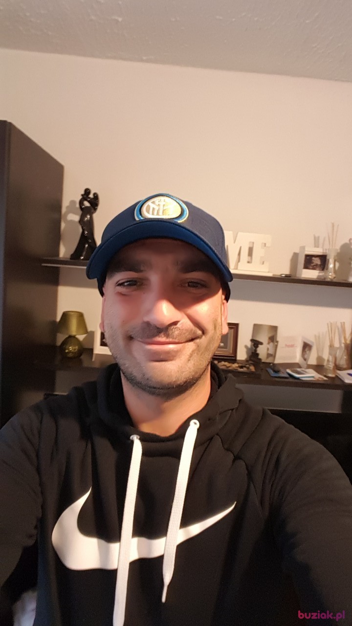 MarcinD, Male, 40, Wielka Brytania: 1