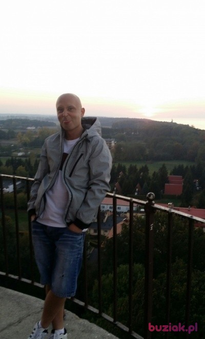 Outsider27, Male, 39, Wielka Brytania: 1