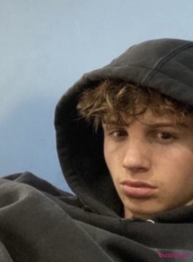 Kuba, Mężczyzna, 25, Ząbki, Polska: 1