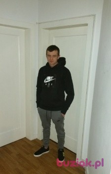 Tomek, Mężczyzna, 31, Polska: 1