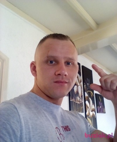 Piotrek, Male, 37, Oss North Brabant Province, Holandia: 1