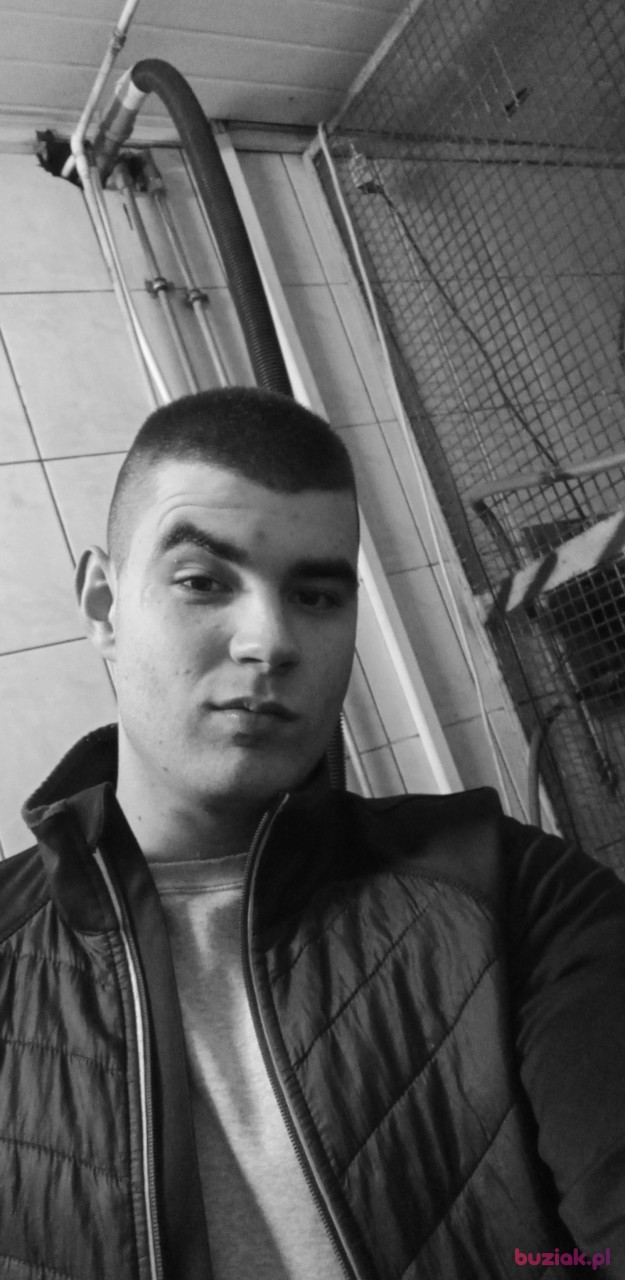 Damian, Male, 27, Braniewo, Polska: 1