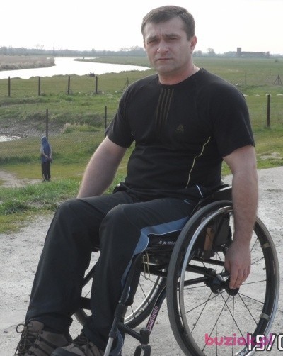 Piotr, Male, 54, Polska: 1