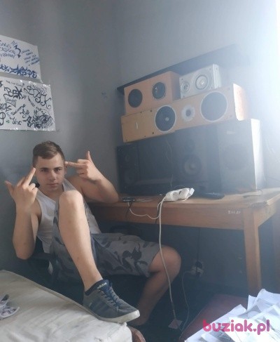 Oskar, Mężczyzna, 23, Żnin, Polska: 1