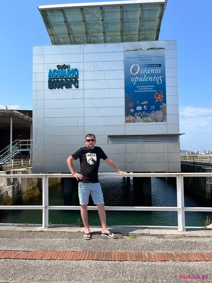 Adam, Male, 41, Hiszpania: 1