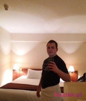 Arkadiusz, Male, 32, Wielka Brytania: 1