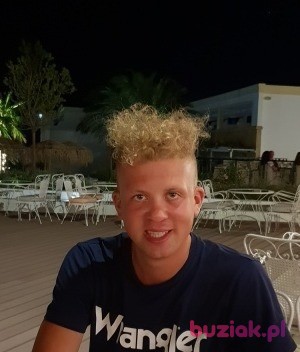 Wojtek, Male, 30, Biskupiec, Polska: 1