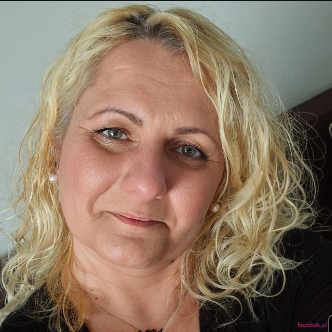 Kamila, Kobieta, 46, Batley, Wielka Brytania: 1