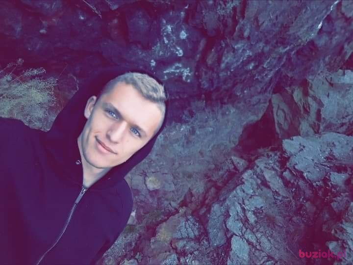 Sebastian, Male, 26, Międzybórz, Polska: 1