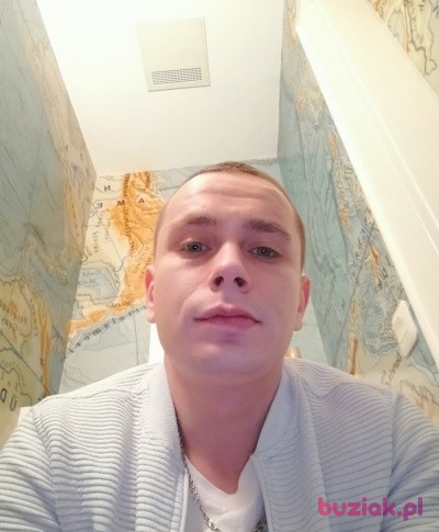 Sebastian , Male, 32, Tarnów, Polska: 1