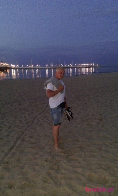 Adasko3722, Male, 33, Polska: 1