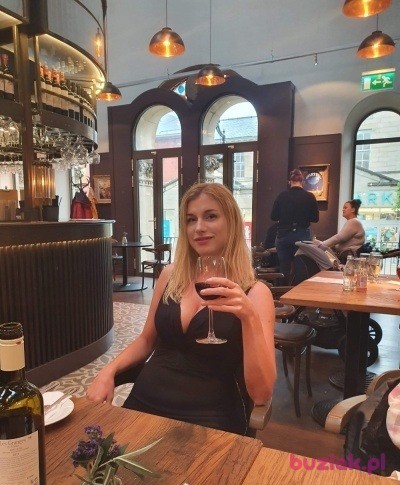 Patrycja , Kobieta, 36, Preston, Wielka Brytania, Zdjęcie: 2