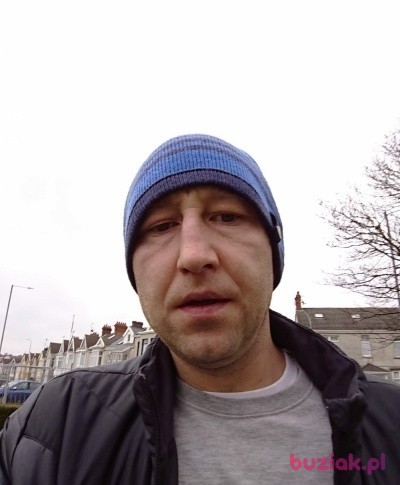 Kofia1, Mężczyzna, 42, Llanelli Rural, Wielka Brytania: 1
