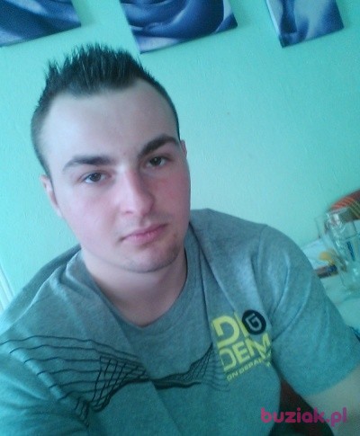 Mateusz, Male, 25, Wielka Brytania: 1