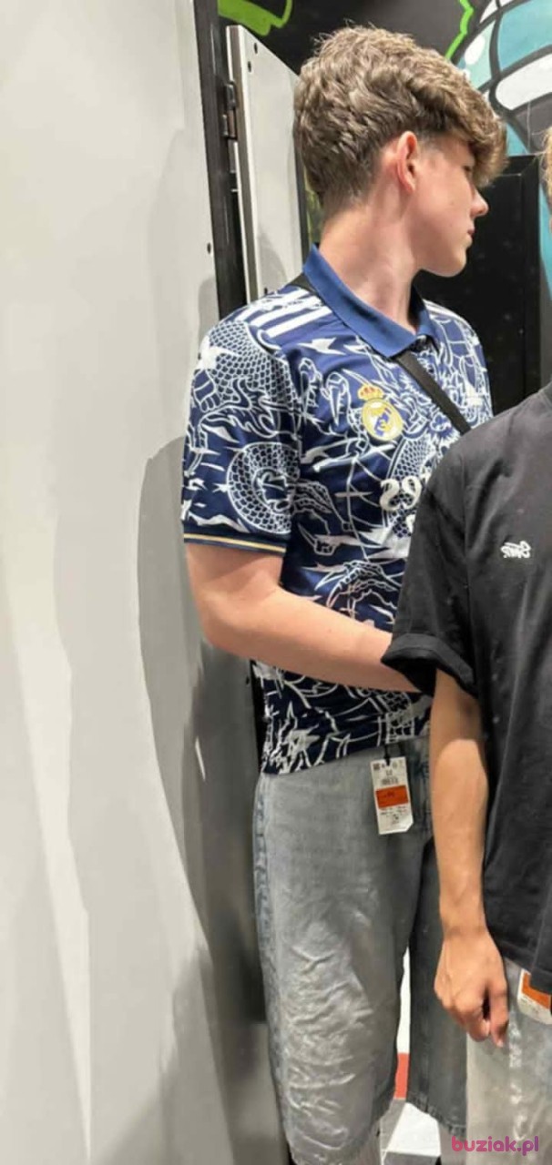 Kuba, Mężczyzna, 22, Ostrowiec Swiętokrzyski, Polska: 1