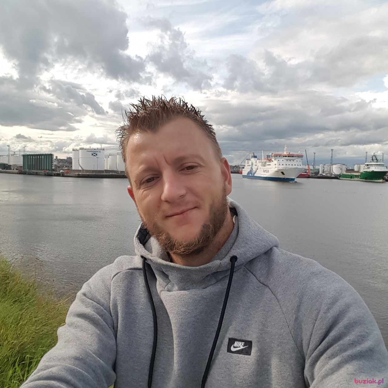 Rafelito, Mężczyzna, 38, Aberdeen, Wielka Brytania: 1