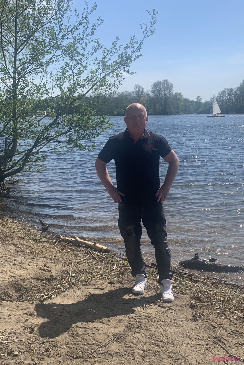Jarek9876, Mężczyzna, 48, Niemcy: 1