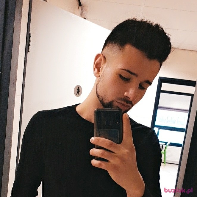 Adrian, Male, 27, Holandia: 1