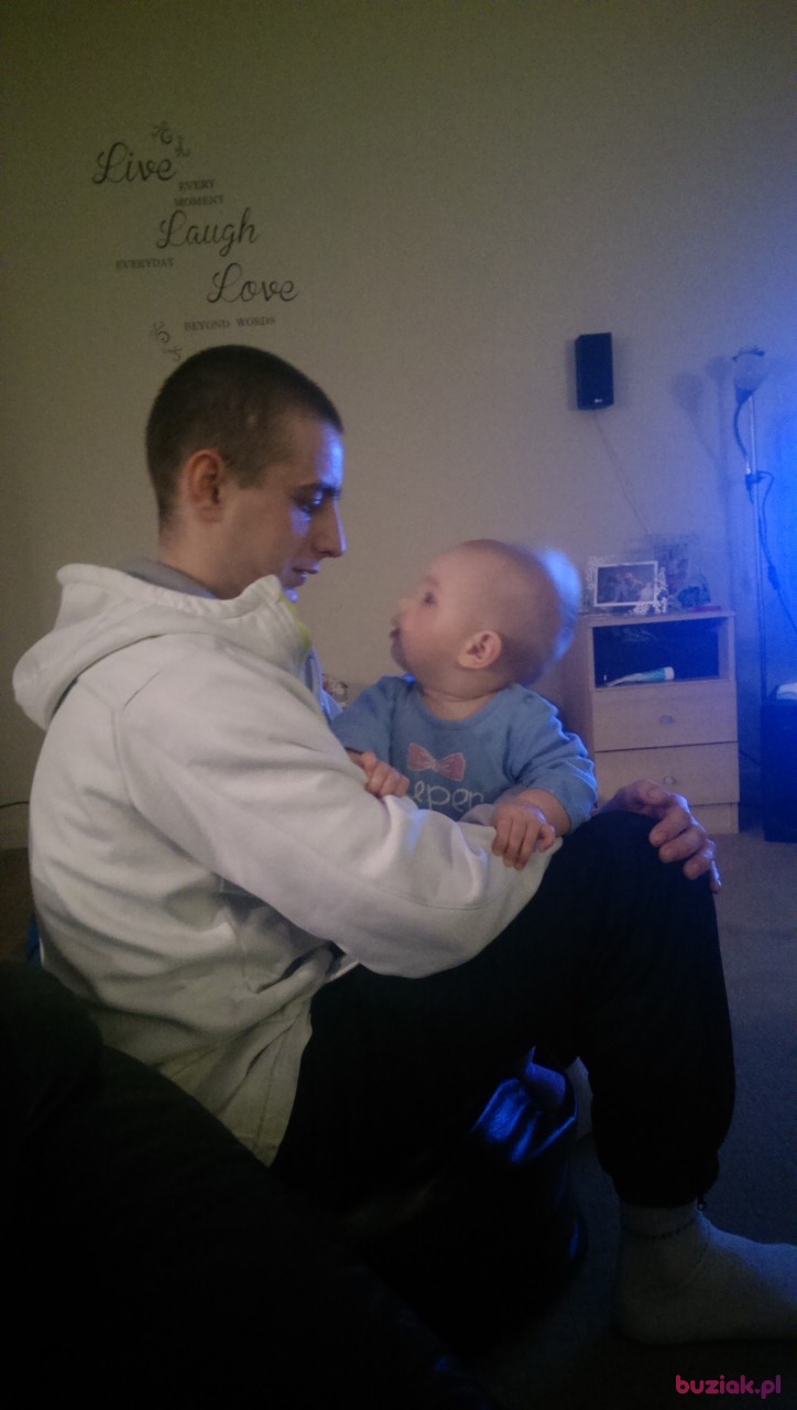 Adrian, Kobieta, 36, Burslem, Wielka Brytania: 1