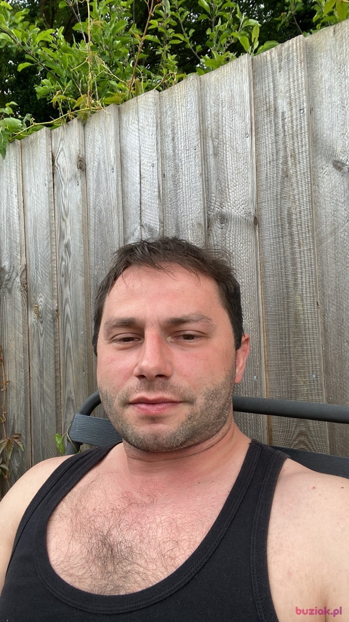Piotrek, Mężczyzna, 38, Wielka Brytania: 1