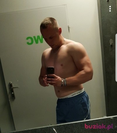 Damian, Male, 30, Olsztyn, Polska: 1
