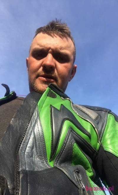 Nicozx6r, Mężczyzna, 40, Polska: 1