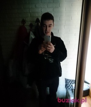 Karol, Male, 31, Hamburg, Niemcy: 1