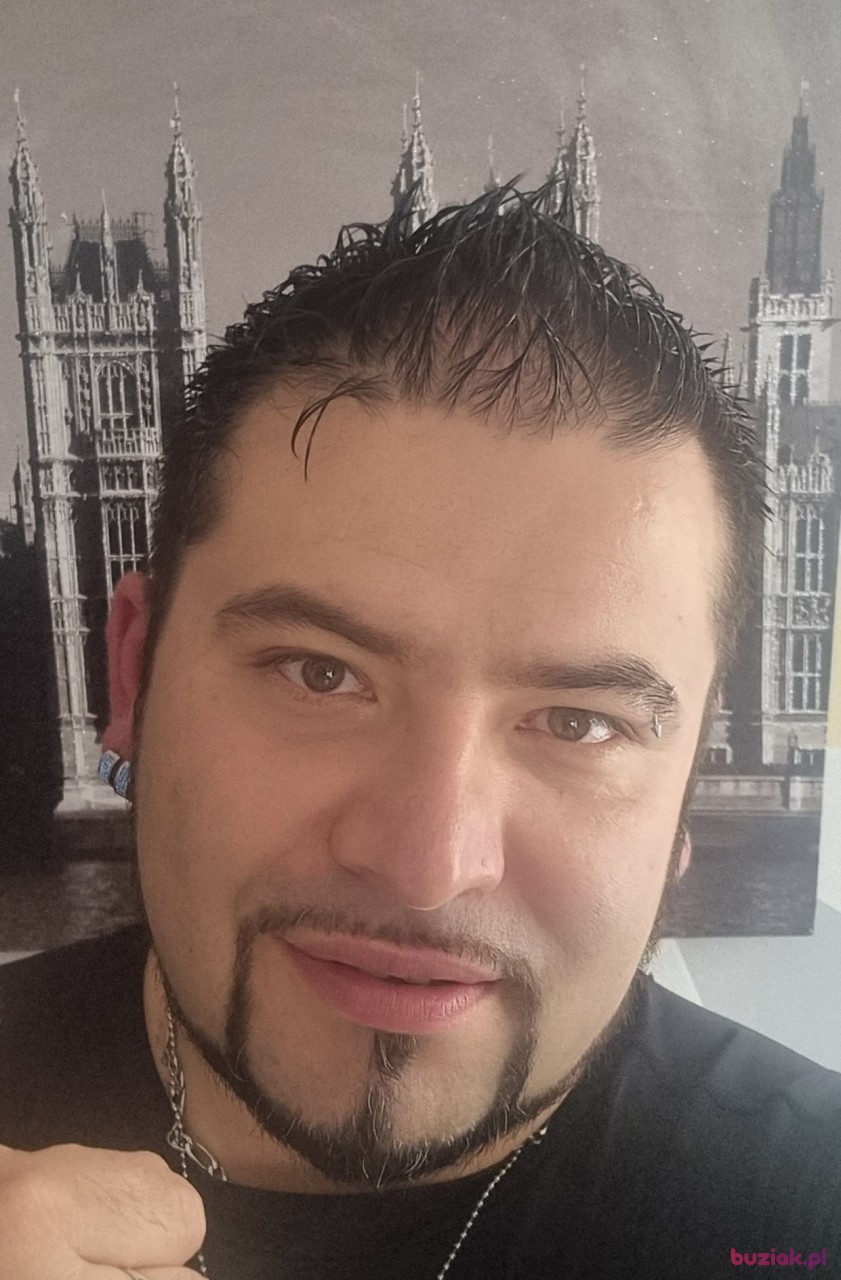 Bart, Male, 39, Inverness, Wielka Brytania: 1