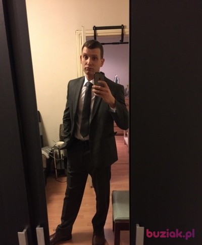 Remi, Mężczyzna, 42, Wielka Brytania: 1