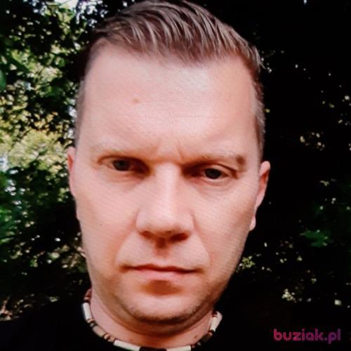 kor12, Male, 47 years, Westminster