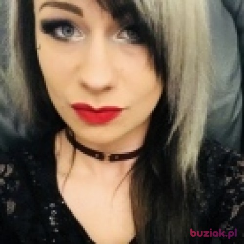 Anjirina, Female, 32 years, Winchester