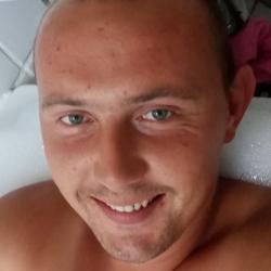 bkonieczny98, Mężczyzna, 28 lat, Ełk