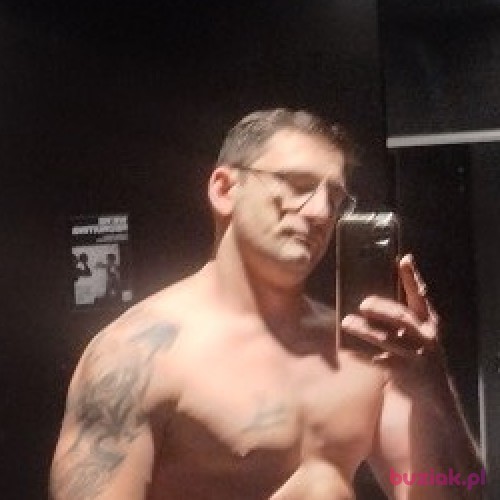 dav1d, Male, 31 years, Preston