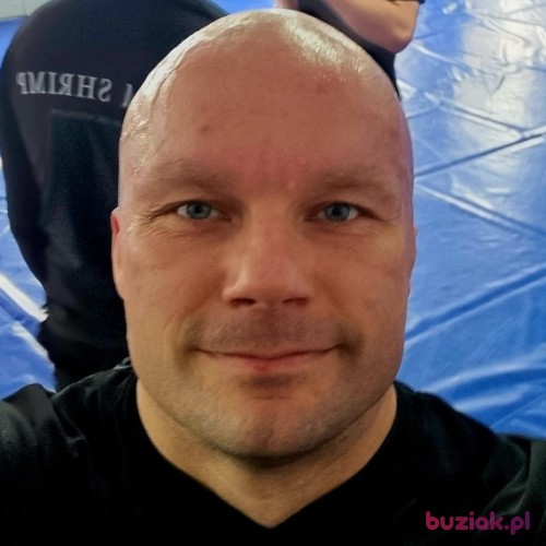 Kamil2485, Male, 40 years, Glasgow