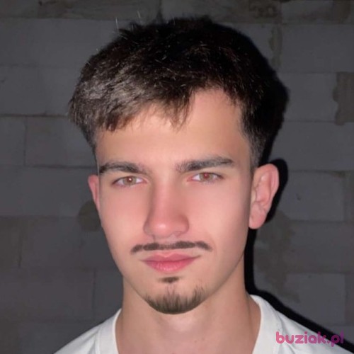 Kacper42hot, Male, 18 years, Warszawa