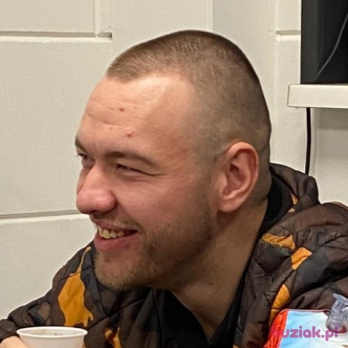 Chinolek, Male, 26 years, Tilburg