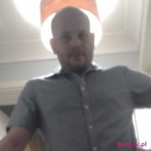 Kempka, Male, 41 years, Hertfordshire