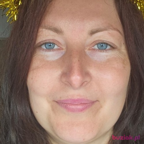 IZMM, Female, 41 years, Berlin