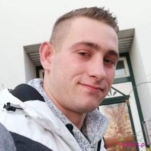 adam199728, Male, 28 years, Gromitz