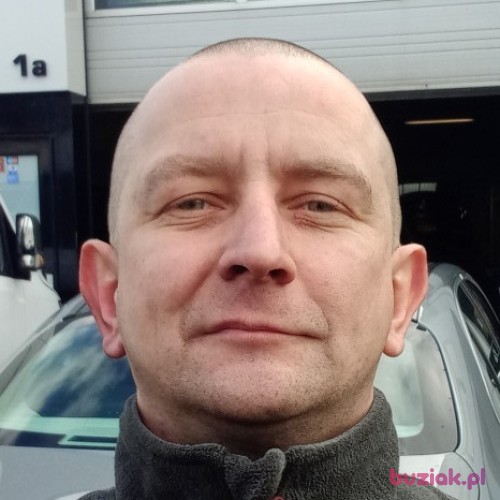 Menacha, Male, 41 years, Haga