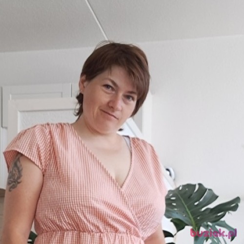 akinom1984, Kobieta, 41 lat, Haga